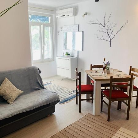 Apartman Flora'S Garden Leilighet Korčula Eksteriør bilde