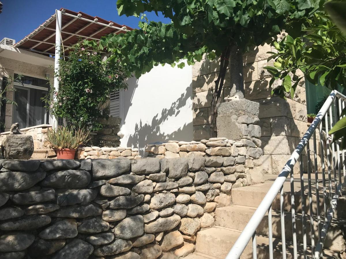 Apartman Flora'S Garden Leilighet Korčula Eksteriør bilde